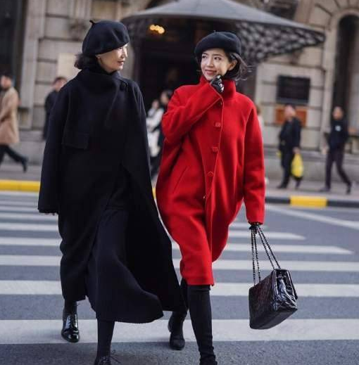 三四月份戴的帽子