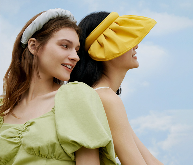 不带扣具的空顶帽