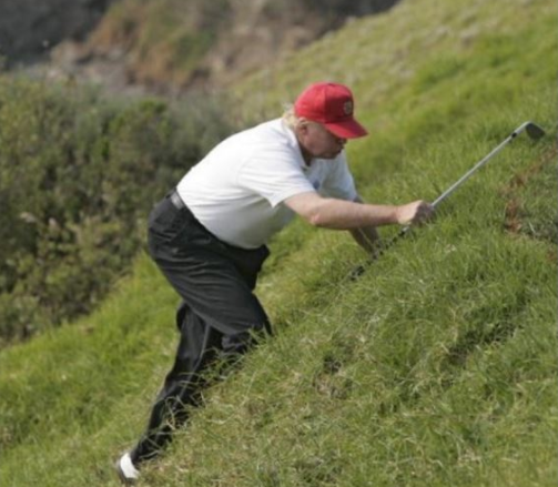 球场上的帽子高尔夫球帽