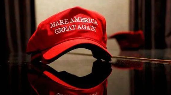 带有政治标语的帽子