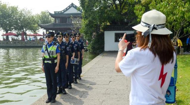 浙江旅游戴什么帽子