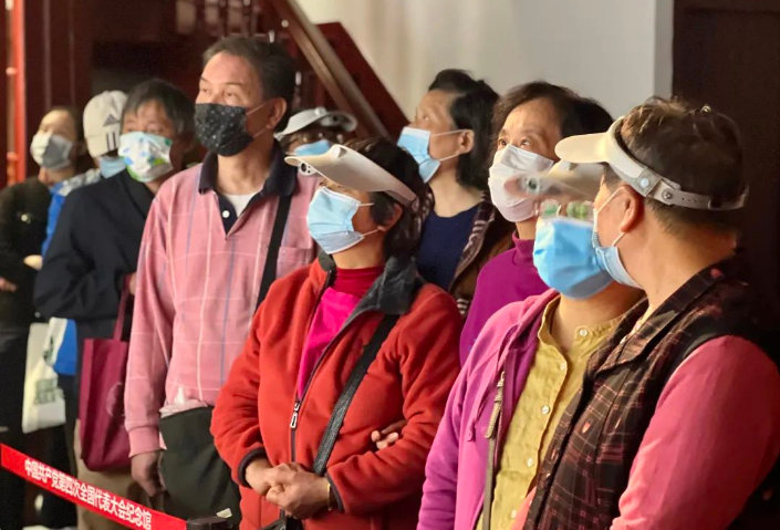 有科技感的帽子