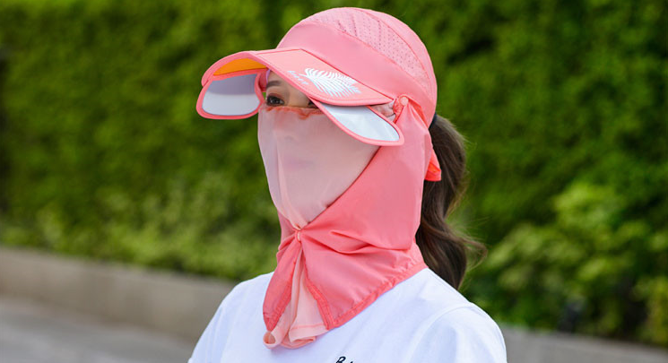 帽檐可伸缩的帽子