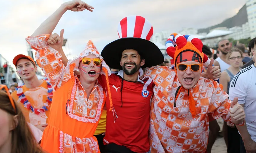 世界杯球迷帽子