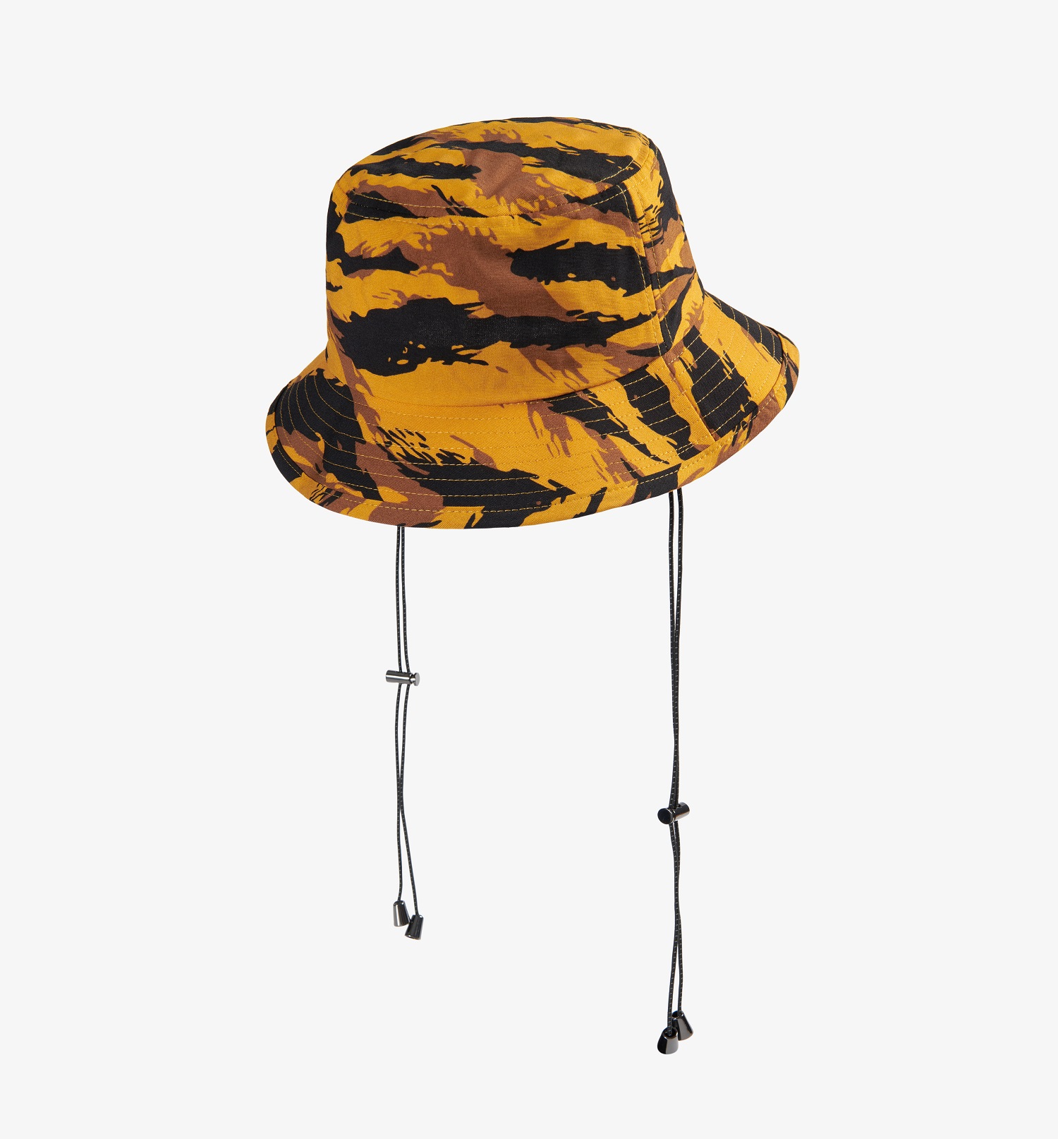 美特斯邦威迷彩盆帽