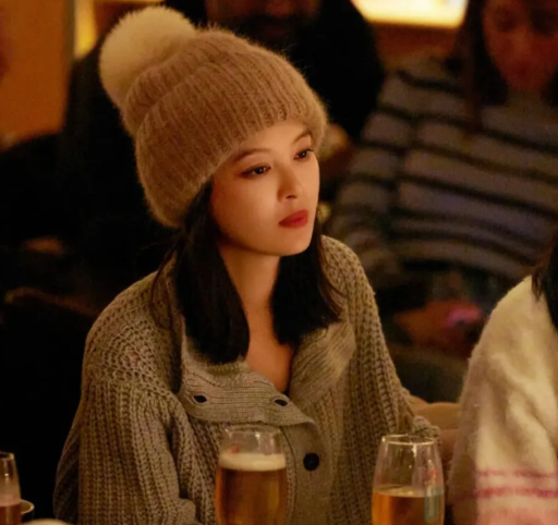 明星戴针织帽图二